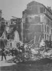 Aprs les bombardements du 27 mai 1944